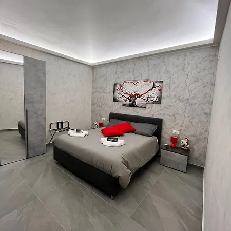 Patahouse Apartment